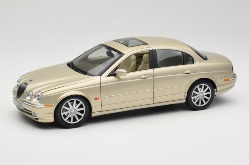 Jaguar S-Type X200 Bronzo Maisto 1:18 50332 Pressofusione
