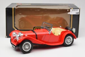 Jaguar SS 100 Rosso Bburago 1:18 3006-M1 Pressofusione — immagine 8 di 8