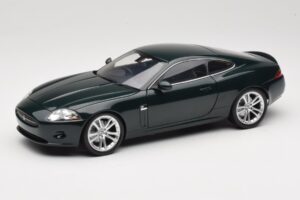 Jaguar XK X150 Coupe Verde Minichamps 1:18 150130501 Pressofusione
