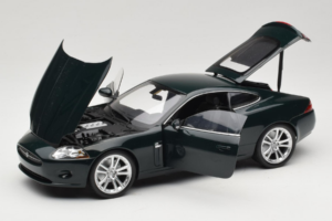 Jaguar XK X150 Verde Minichamps 1:18 150130500 Pressofusione — immagine 2 di 8