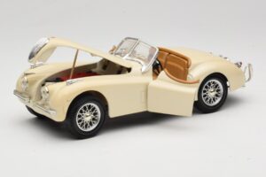 Jaguar XK120 Bianco Eduscho 1:18 7482-1HTH Pressofusione — immagine 2 di 8