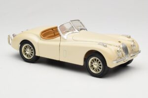 Jaguar XK120 Bianco Eduscho 1:18 7482-1HTH Pressofusione — immagine 6 di 8