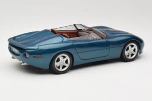 Jaguar XK180 Verde Maisto 1:18 50337 Pressofusione — immagine 3 di 8