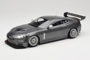 Jaguar XKR GT3 Grey Metallic Minichamps 1:18 150081390 Pressofusione