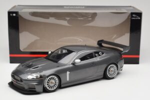 Jaguar XKR GT3 Grey Metallic Minichamps 1:18 150081390 Pressofusione — immagine 6 di 6
