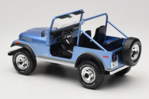Jeep CJ-7 Laredo Blu MCG 1:18 MCG18553 Pressofusione — immagine 5 di 6