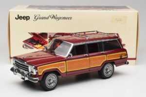 Jeep Grand Wagoneer Classic Rosso AUTOart 1:18 74002 Pressofusione — immagine 8 di 8