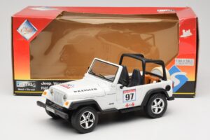 Jeep Wrangler Rallye #97 Beige Solido 1:18 9012 Pressofusione — immagine 6 di 6
