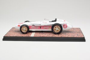 Watson Roadster #8 P. Flaherty John Zink Racing Indianapolis 500 Winner 1956 Carousel 1 1:18 143000 Pressofusione