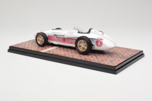 Watson Roadster #8 P. Flaherty John Zink Racing Indianapolis 500 Winner 1956 Carousel 1 1:18 143000 Pressofusione — immagine 5 di 6