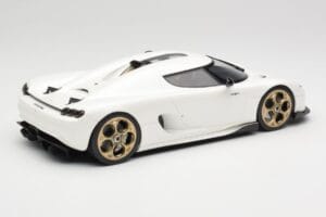 Koenigsegg CC850 Crystal White GT Spirit 1:18 GT903 Resina — immagine 2 di 6