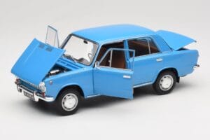Lada 1200 2101 Blu IXO 1:18 18CMC204OP Pressofusione — immagine 2 di 8