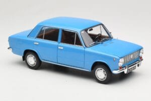 Lada 1200 2101 Blu IXO 1:18 18CMC204OP Pressofusione — immagine 6 di 8