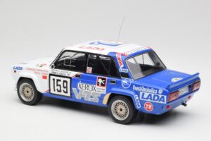 Lada 2105 VFTS #159 E. Tumalevicius 1000 Lakes Rally 1987 IXO 1:18 18RMC181B Pressofusione — immagine 5 di 6