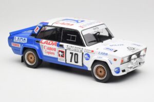 Lada 2105 VFTS #70 E. Tumalevicius 1000 Lakes Rally 1986 IXO 1:18 18RMC181A Pressofusione — immagine 4 di 6