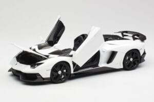Lamborghini Aventador J Bianco AUTOart 1:18 74674 Pressofusione — immagine 2 di 8