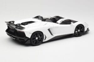 Lamborghini Aventador J Bianco AUTOart 1:18 74674 Pressofusione — immagine 3 di 8