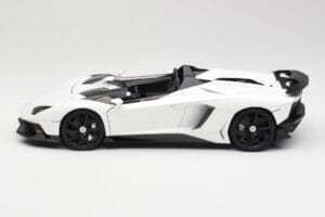 Lamborghini Aventador J Bianco AUTOart 1:18 74674 Pressofusione — immagine 4 di 8
