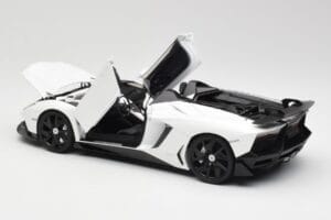 Lamborghini Aventador J Bianco AUTOart 1:18 74674 Pressofusione — immagine 5 di 8
