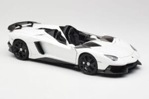 Lamborghini Aventador J Bianco AUTOart 1:18 74674 Pressofusione — immagine 6 di 8