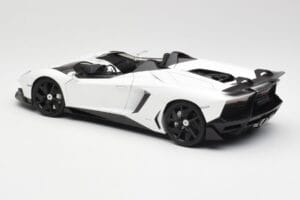 Lamborghini Aventador J Bianco AUTOart 1:18 74674 Pressofusione — immagine 7 di 8