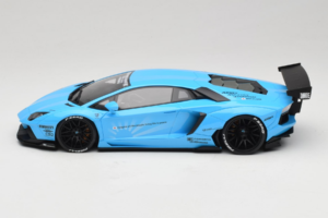 Lamborghini Aventador Liberty Walk Blu GT Spirit 1:18 GT073 Resina — immagine 3 di 6