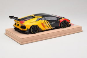 Lamborghini Aventador Liberty Walk Infinite Nero Giallo Timothy & Pierre 1:18 REMC035 Pressofusione — immagine 3 di 7