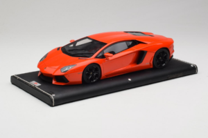 Lamborghini Aventador Arancione MR Collection 1:18 LAMB064 Resina — immagine 2 di 6