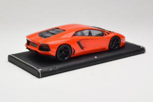 Lamborghini Aventador Arancione MR Collection 1:18 LAMB064 Resina — immagine 3 di 6