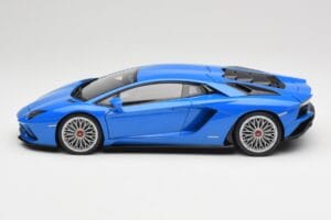 Lamborghini Aventador S LP740-4 Blue Nila AUTOart 1:18 79134 Pressofusione — immagine 4 di 8