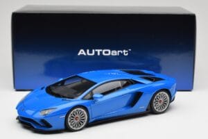 Lamborghini Aventador S LP740-4 Blue Nila AUTOart 1:18 79134 Pressofusione — immagine 8 di 8