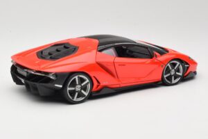 Lamborghini Centenario Rosso Maisto 1:18 31386 Pressofusione — immagine 3 di 8