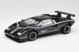 Lamborghini Countach LP500S Nero Kyosho 1:18 08326K Pressofusione