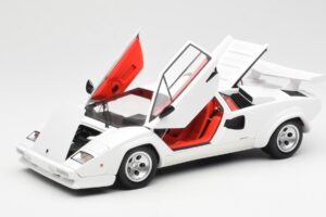 Lamborghini Countach LP500S Bianco Kyosho 1:18 08320E Pressofusione — immagine 2 di 8