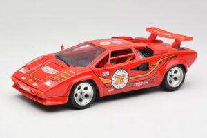 Lamborghini Countach Rosso Bburago 1:18 3047 Pressofusione