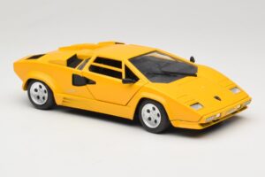 Lamborghini Countach TC Giallo Tonka 1:18 09035-R1 Pressofusione — immagine 6 di 8