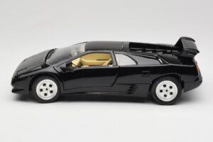 Lamborghini Diablo Nero Mira 1:18 6107 Pressofusione — immagine 4 di 8