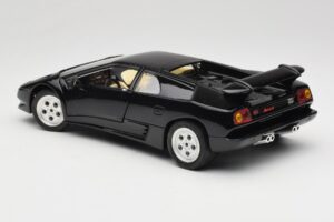 Lamborghini Diablo Nero Mira 1:18 6107 Pressofusione — immagine 7 di 8