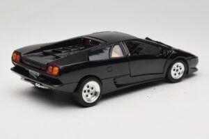 Lamborghini Diablo Nero Tonka 1:18 09035-M1 Pressofusione — immagine 3 di 8