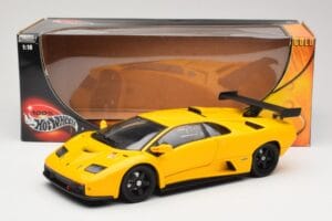 Lamborghini Diablo GTR Giallo Hot Wheels 1:18 53885 Pressofusione — immagine 8 di 8