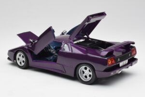 Lamborghini Diablo Jota Viola Maisto 1:18 50276 Pressofusione — immagine 5 di 8