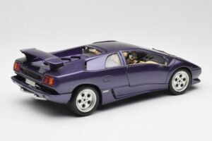 Lamborghini Diablo Viola Maisto 1:18 3028 Pressofusione — immagine 3 di 8