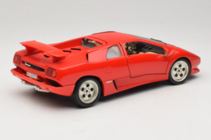 Lamborghini Diablo Rosso Bburago 1:18 3041-M1 Pressofusione — immagine 3 di 8