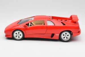 Lamborghini Diablo Rosso Bburago 1:18 3028-M1 Pressofusione — immagine 4 di 8
