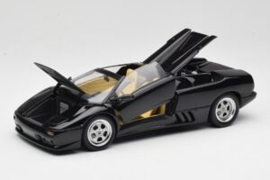 Lamborghini Diablo Roadster Nero AUTOart 1:18 70093-R1 Pressofusione — immagine 2 di 10