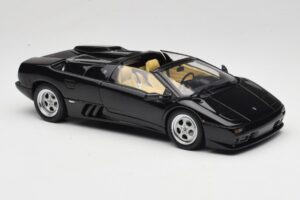 Lamborghini Diablo Roadster Nero AUTOart 1:18 70093-R1 Pressofusione — immagine 7 di 10