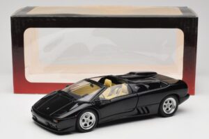 Lamborghini Diablo Roadster Nero AUTOart 1:18 70093-R1 Pressofusione — immagine 10 di 10