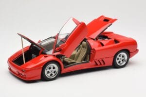 Lamborghini Diablo Roadster Rosso AUTOart 1:18 70091 Pressofusione — immagine 2 di 8