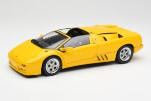 Lamborghini Diablo Roadster Giallo AUTOart 1:18 70092 Pressofusione