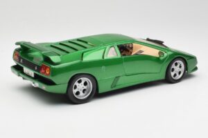 Lamborghini Diablo SE Verde Maisto 1:18 50303 Pressofusione — immagine 3 di 8